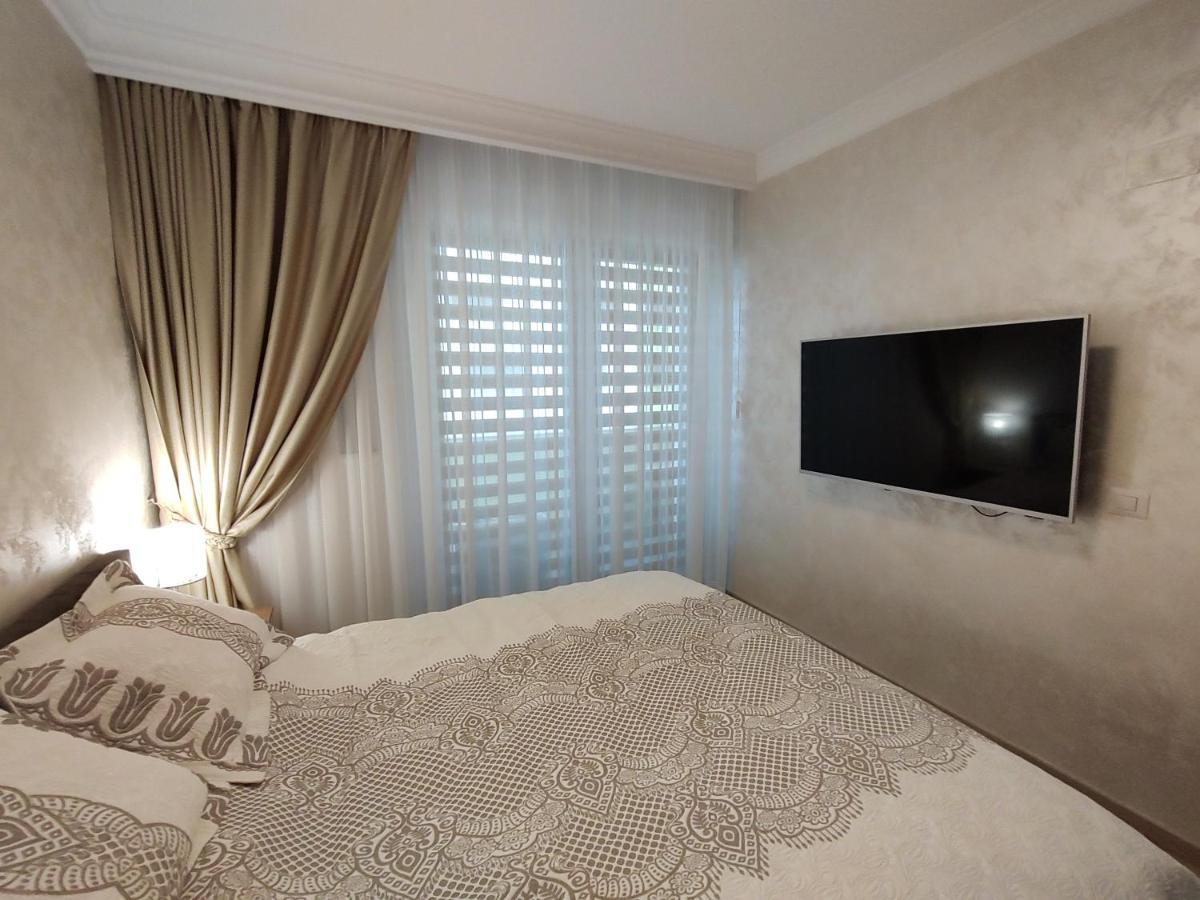 Decebal Premium Confort Craiova Bagian luar foto