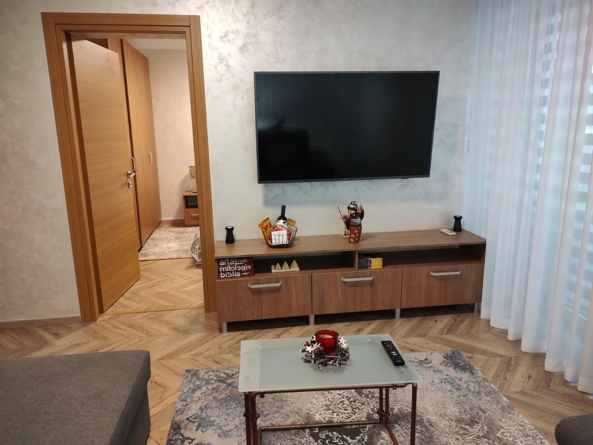 Decebal Premium Confort Craiova Bagian luar foto
